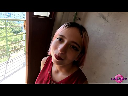 ❤️ Student Sensual suger en främling i Outback - sperma i ansiktet ☑ Porno at us ﹏